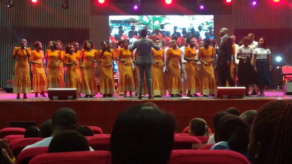 Angelical Voice - Deus abençoe Africa