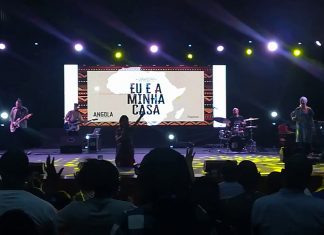 Diante do Trono em Luanda – Porque dEle e por Ele Diante do Trono em Luanda - Porque dEle e por Ele